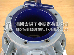 實(shí)驗(yàn)用小型搪玻璃反應(yīng)釜2